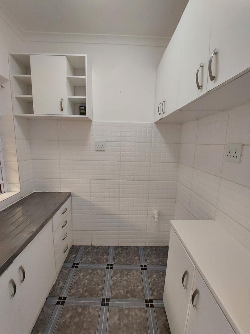 To Let 1 Bedroom Property for Rent in Mowbray Western Cape